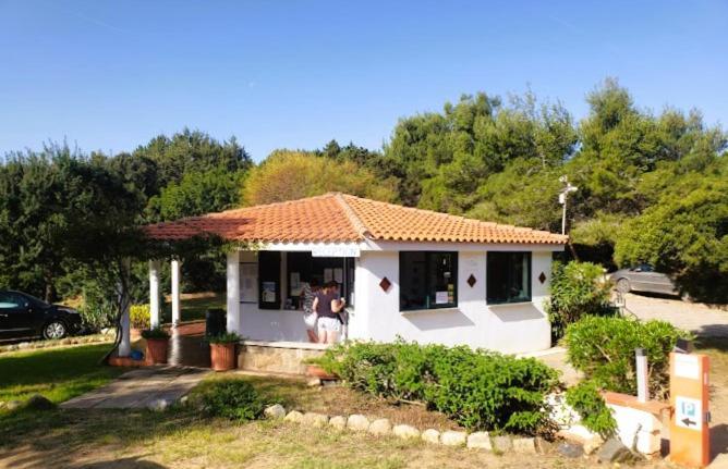 Happy Camp Mobile Homes In Camping Village Baia Paradiso Badesi Exterior photo